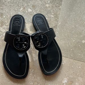 Tory Burch sandals like New